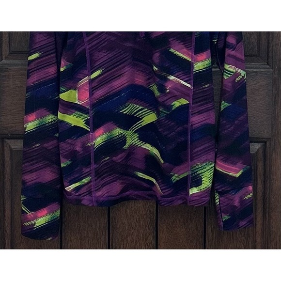 XERSION Women's Jacket Activewear Medium 1/4 Zip Thumbholes Multicolor EUC - Picture 3 of 7